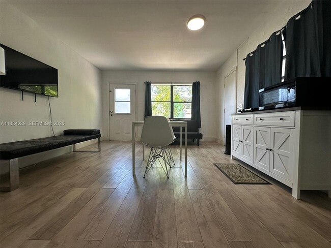 Building Photo - 275 NW 46th St