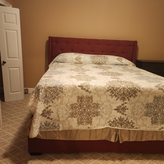 Building Photo - 337 Langshire Dr