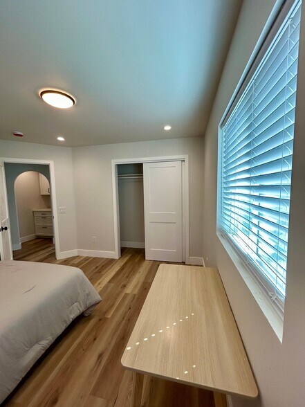 Building Photo - 1821 Sola Ct