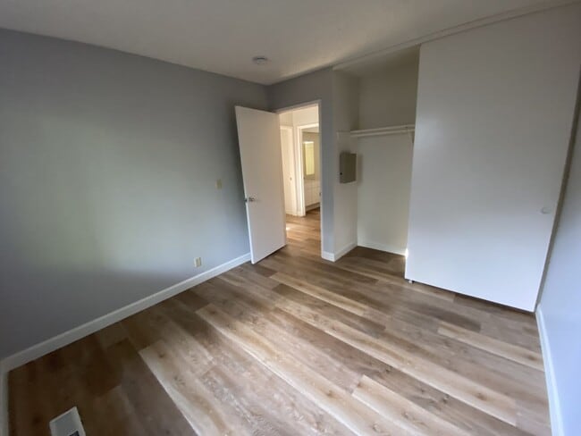 Building Photo - ALMADEN VALLEY - Spacious single story home with fenced yard, great location