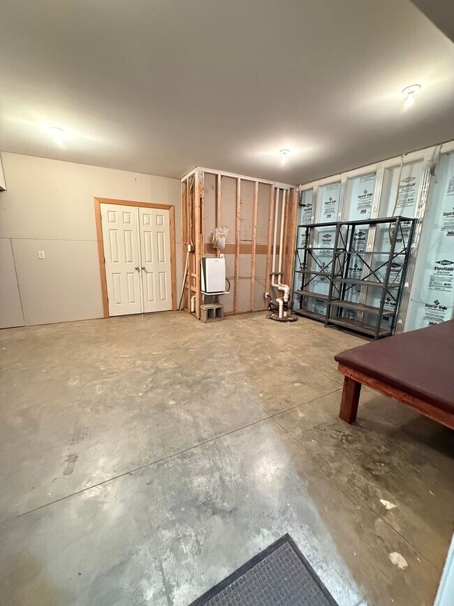 Building Photo - 142 Riverview Plantation Dr