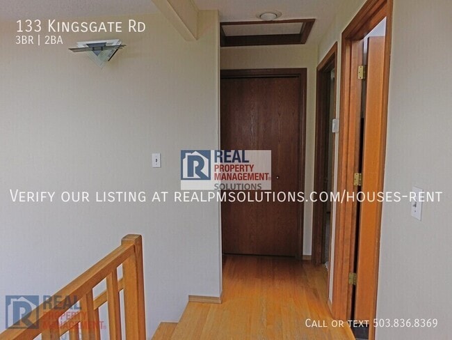 Building Photo - 133 Kingsgate Rd