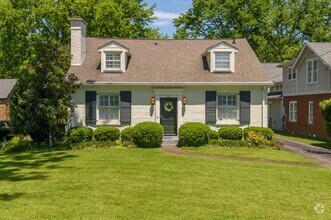 Building Photo - Charming Home in Belle Meade Links, Walkab...