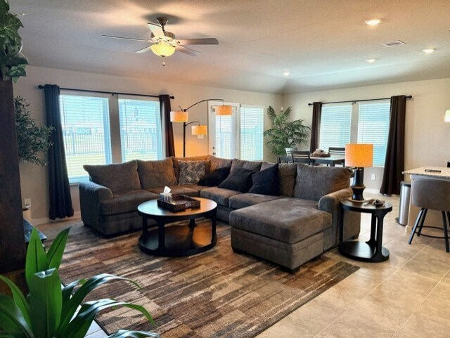 Building Photo - Cascade Hills Homes