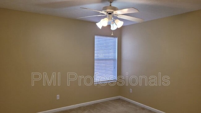 Building Photo - 3368 Mountain Maple Ct