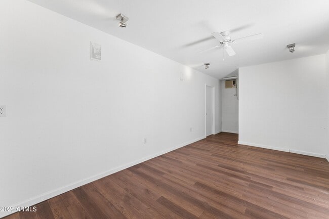 Building Photo - 3016 W Ironwood Cir