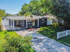 Building Photo - 4106 W Carmen St