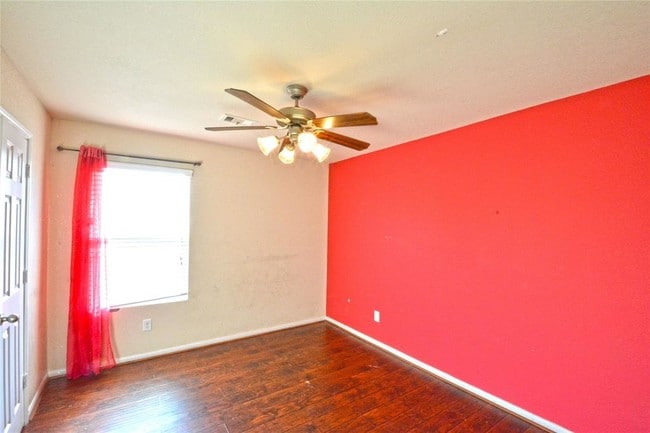 Building Photo - 18339 All Oak Trail