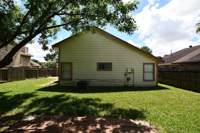 Building Photo - 12655 Mill Wheel Ln