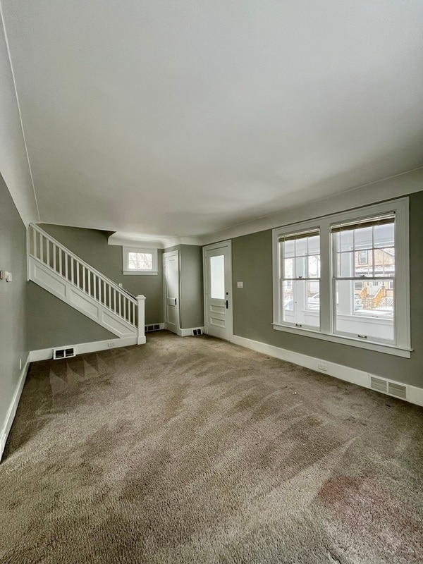 Building Photo - 273 2nd St