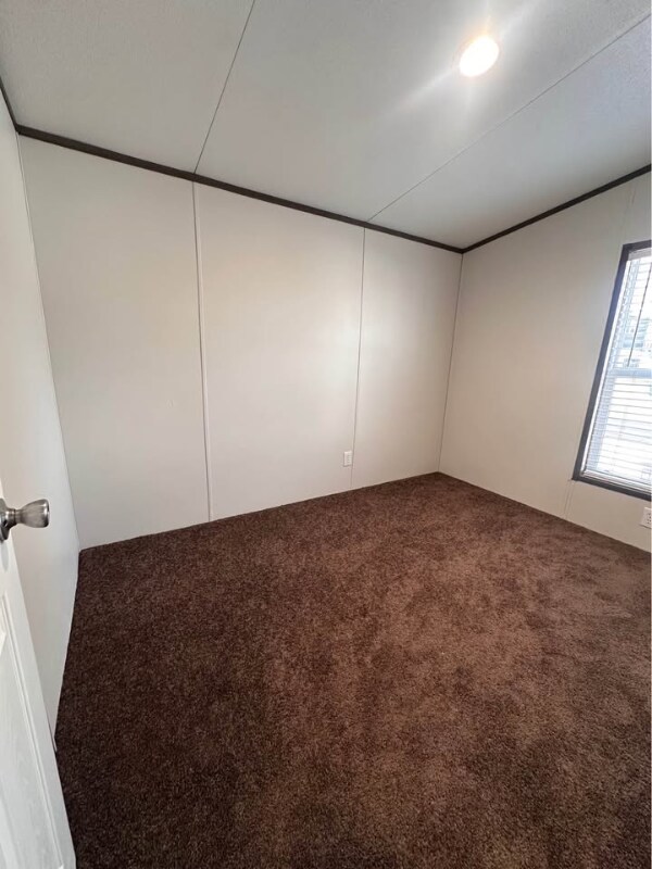 Building Photo - 3200 S Highland Park Dr