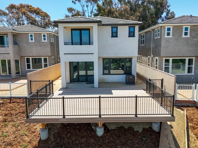 Building Photo - 2948 Copley Ave
