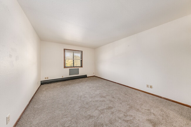 Floorplan - Parkway West Apartment Homes