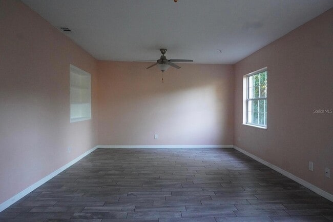 Building Photo - 668 Georgia Ave