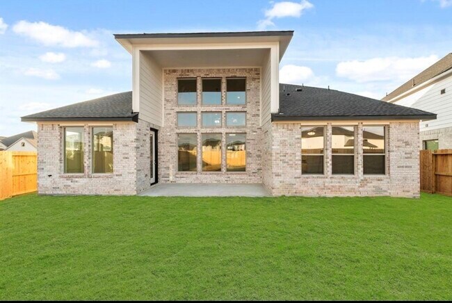 Building Photo - 8706 Gleaming Vlg Wy
