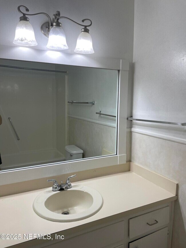 Building Photo - 4751 San Jose Manor Dr W