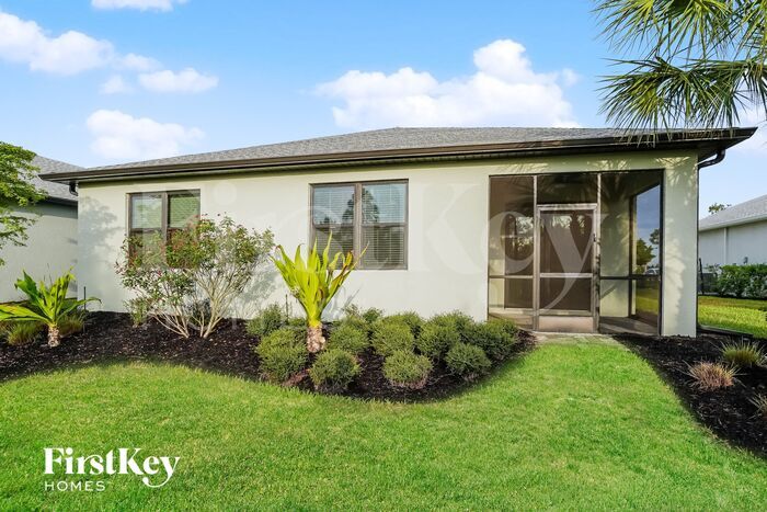 Building Photo - 16448 Palmetto St