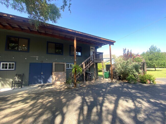 Building Photo - 13405 George Rd