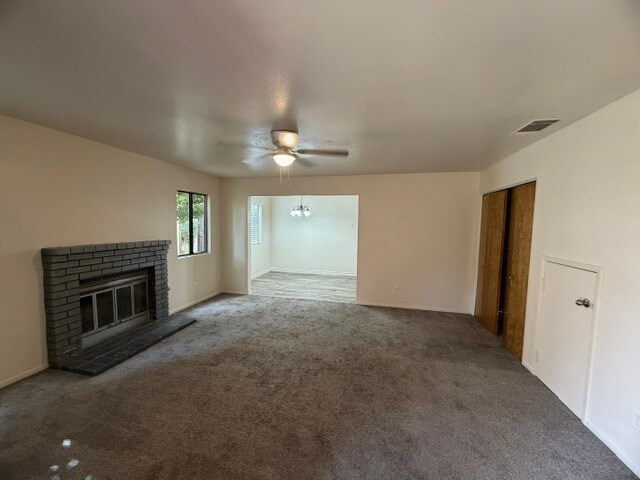 Building Photo - 49400 River Park Rd
