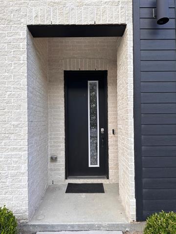 Building Photo - 619 Arapaho Dr