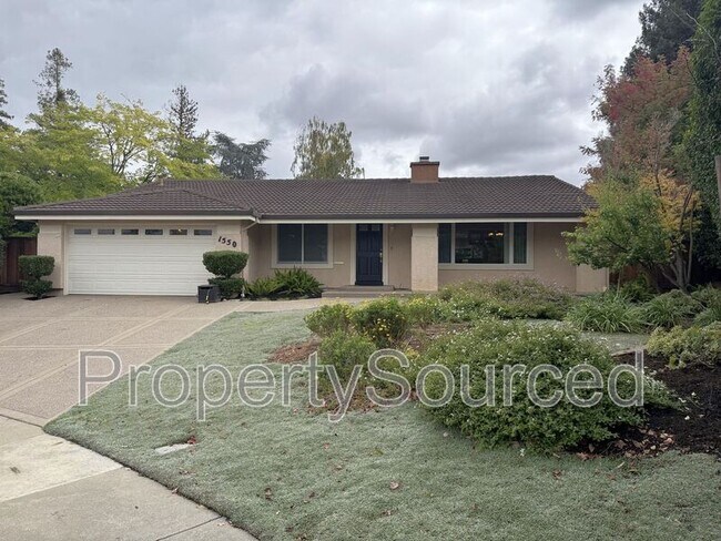 Building Photo - 1550 Naples Ct