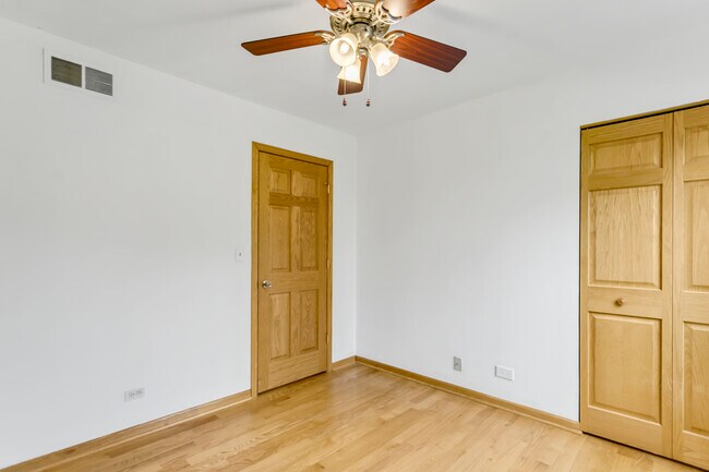 Building Photo - 3224 Bremerton Ln