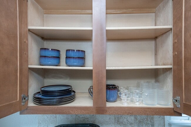 Building Photo - 3 BED 2 BATH BEAUTIFUL SINGLE FAMILY HOME!