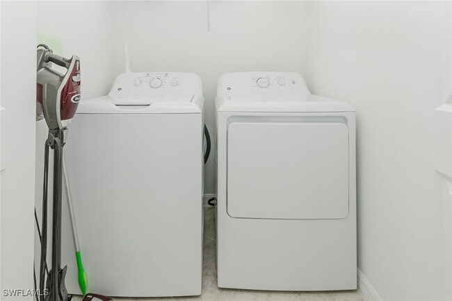 Building Photo - 6046 National Blvd