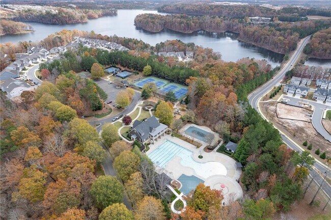 Building Photo - 1066 Winding Br Dr