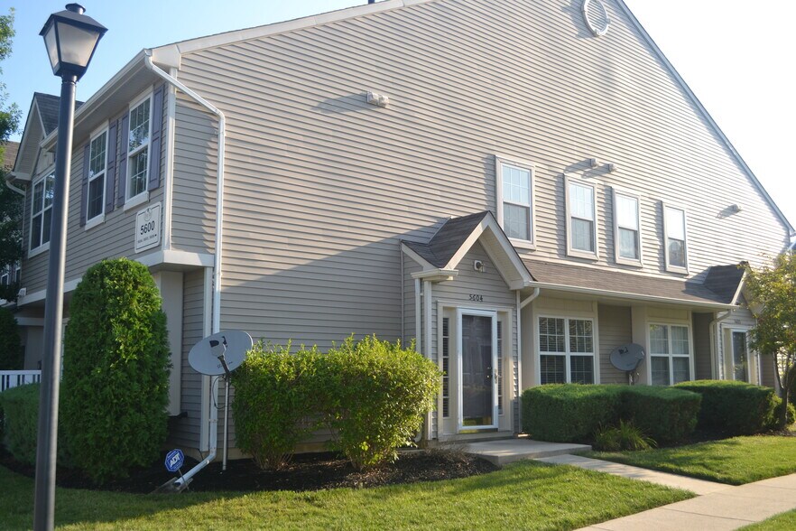 Building Photo - 1803 Stokes Rd