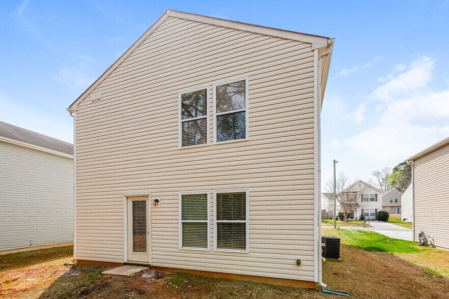 Building Photo - 1109 Swearngan Ridge Ct