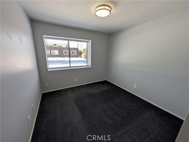 Building Photo - 2620 Huntington Dr