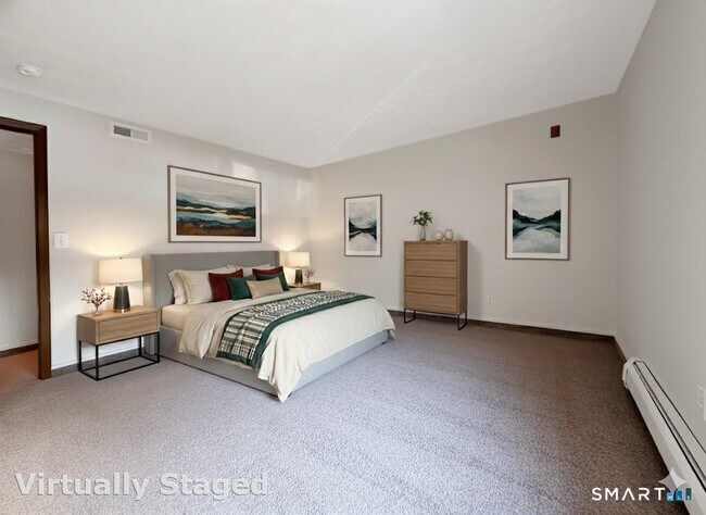 Building Photo - 23 Amato Dr