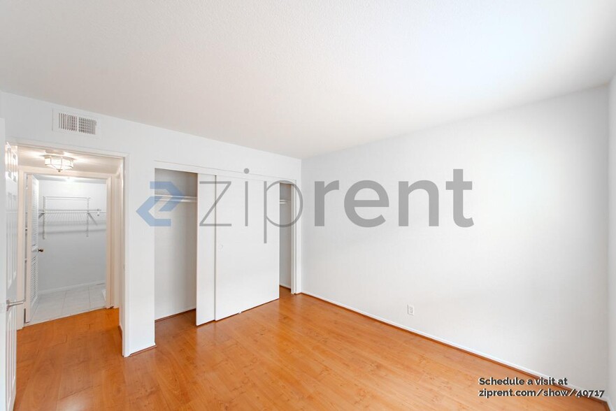 Building Photo - 2740 Gramercy Ave