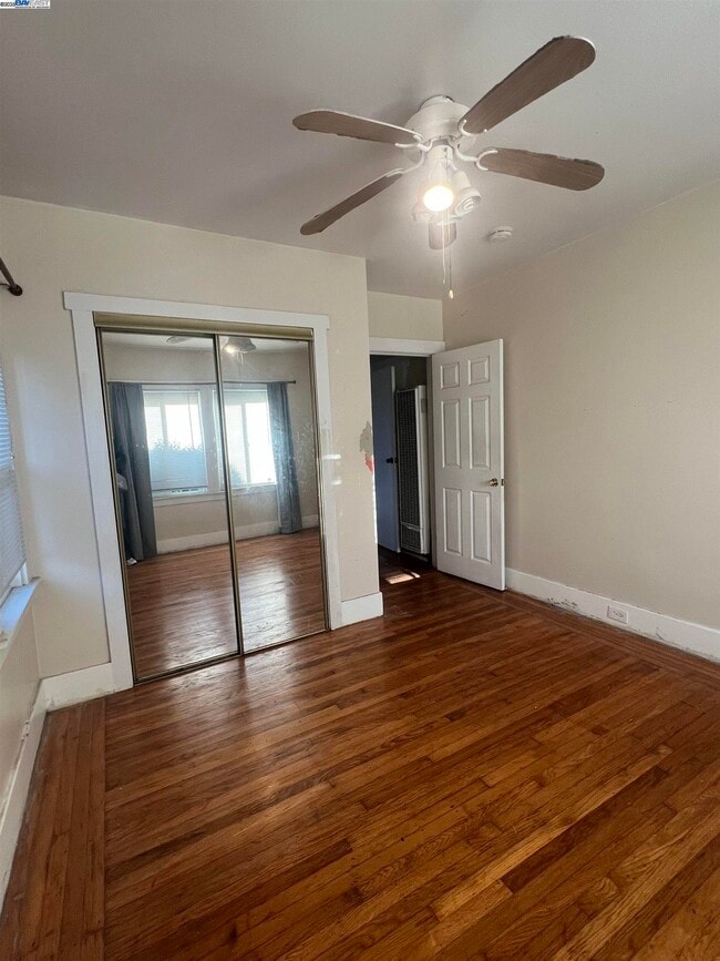 Building Photo - 3720 Lyon Ave