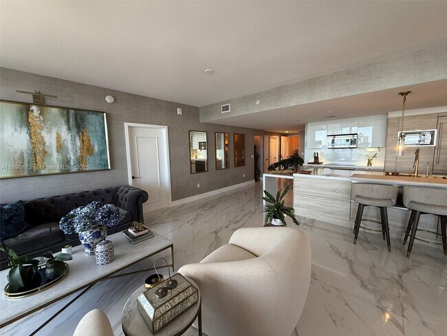 Building Photo - 16385 Biscayne Blvd