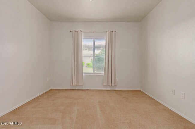 Building Photo - 5335 E Shea Blvd