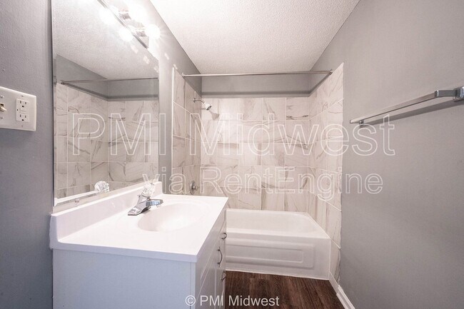 Building Photo - 7046 US-36