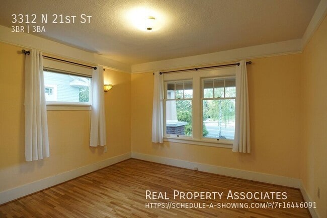 Building Photo - 3312 N 21st St