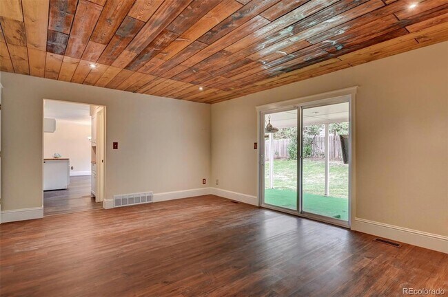 Building Photo - 5335 Picket Dr