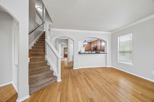 Building Photo - 6218 Lovage Ave