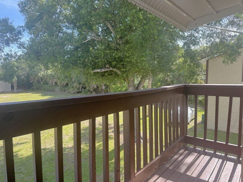 Building Photo - 2 Bedroom, 2 Bath Condo Available Soon!