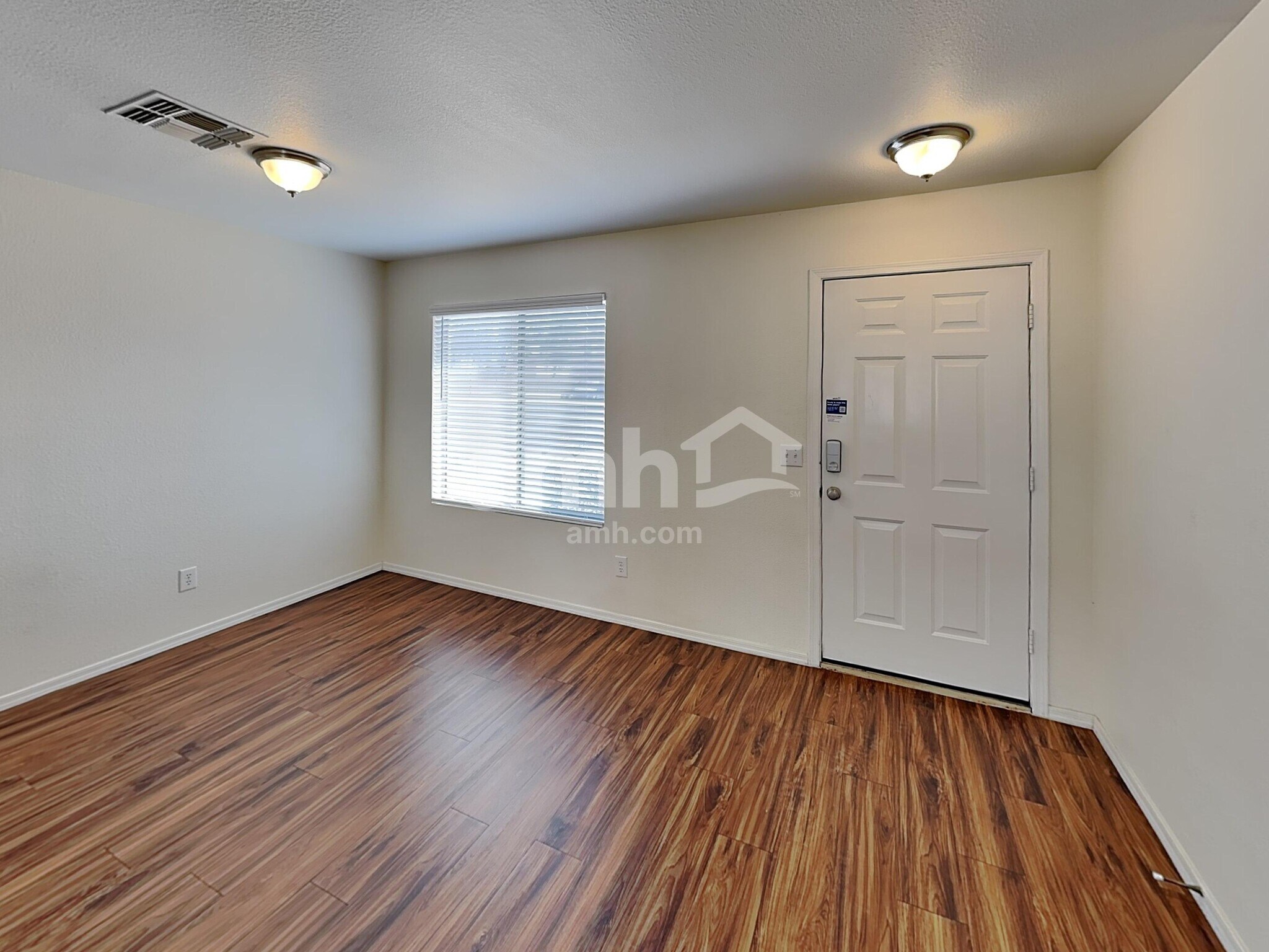 Building Photo - 16020 W Morning Glory St