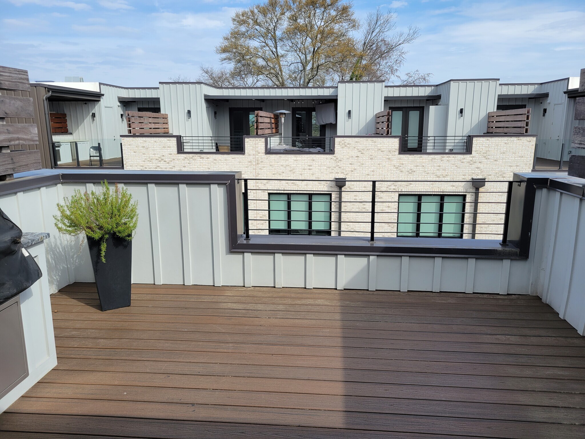 Building Photo - 117 City View Ct NE