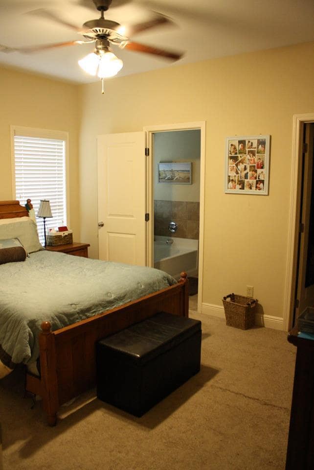 Building Photo - Charming 3 Bedroom 2 bath cottage