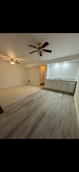 Building Photo - 8298 Humphrey Ln