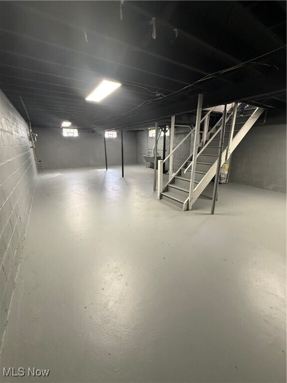 Building Photo - 852 Washington St