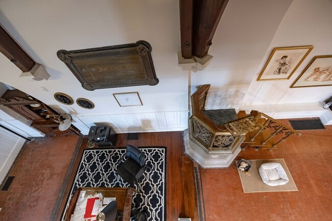 Building Photo - Newbold Square Church