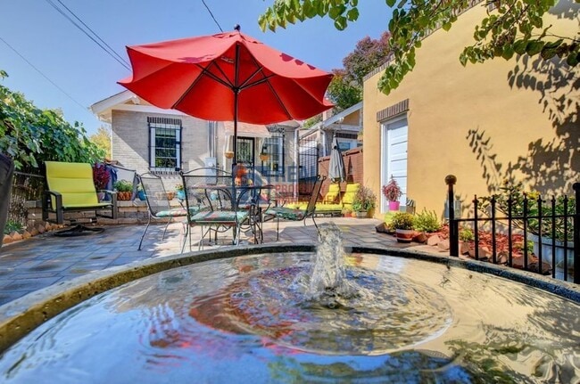 Building Photo - 594 S Ogden St