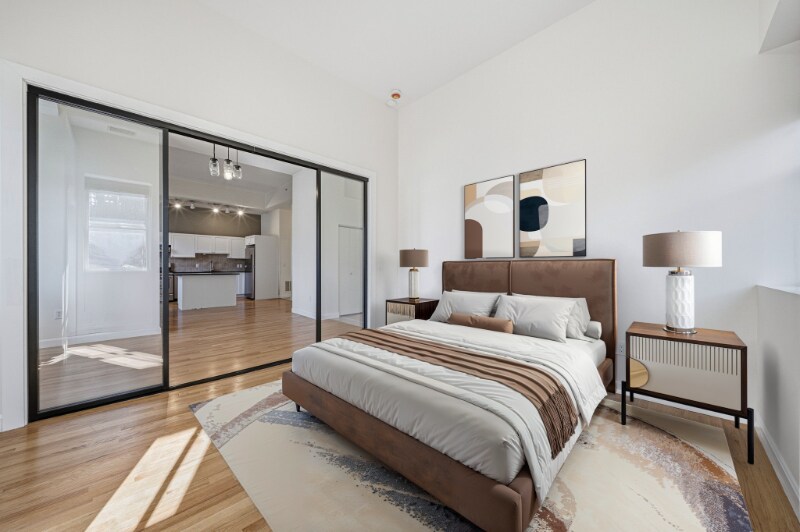 Building Photo - 156 Chelsea St